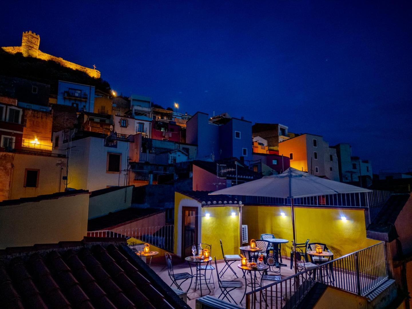 S'Apposentu - Un'Angolo Di Paradiso Con La Vista Sul Castello Bosa Kültér fotó