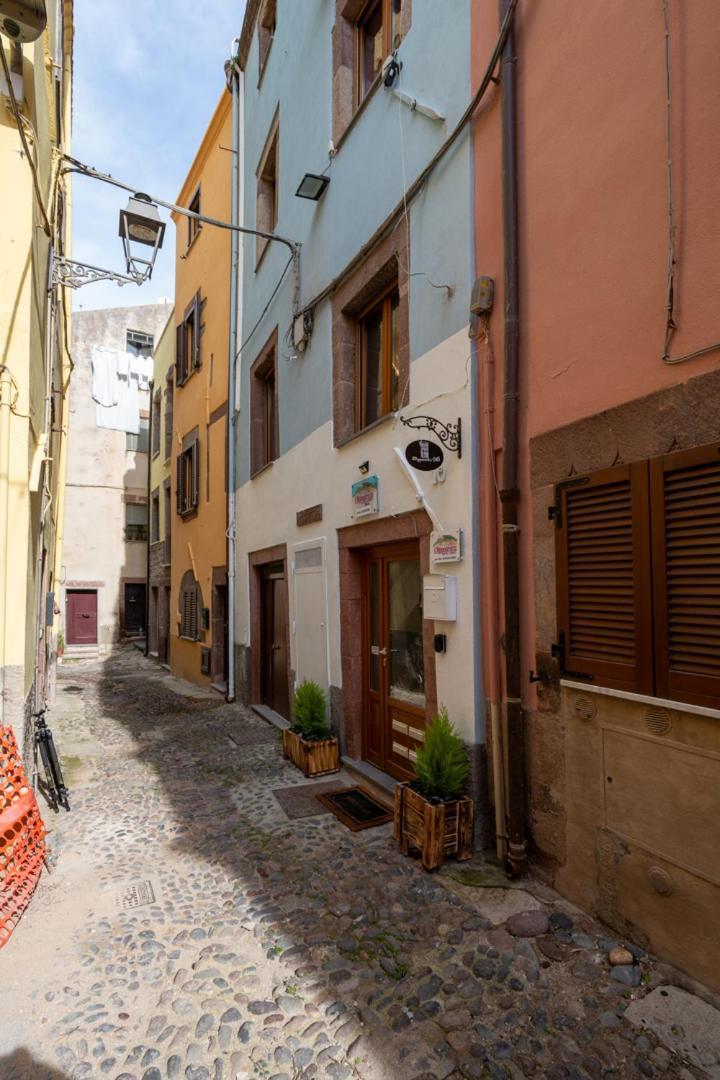 S'Apposentu - Un'Angolo Di Paradiso Con La Vista Sul Castello Bosa Kültér fotó