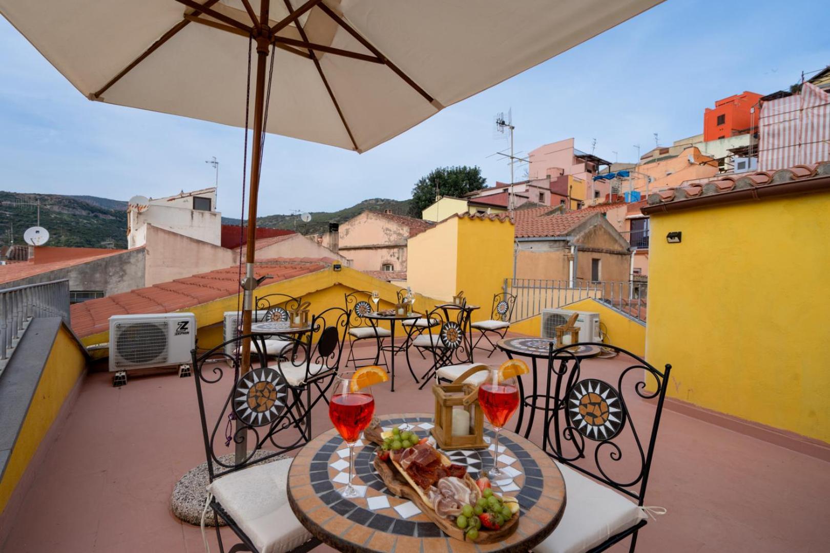 S'Apposentu - Un'Angolo Di Paradiso Con La Vista Sul Castello Bosa Kültér fotó